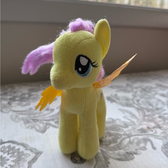 TY 2014 My Little Pony Hasbro Fluttershy Yellow Plush Pony with Metallic Wings - Picture 2 of 14